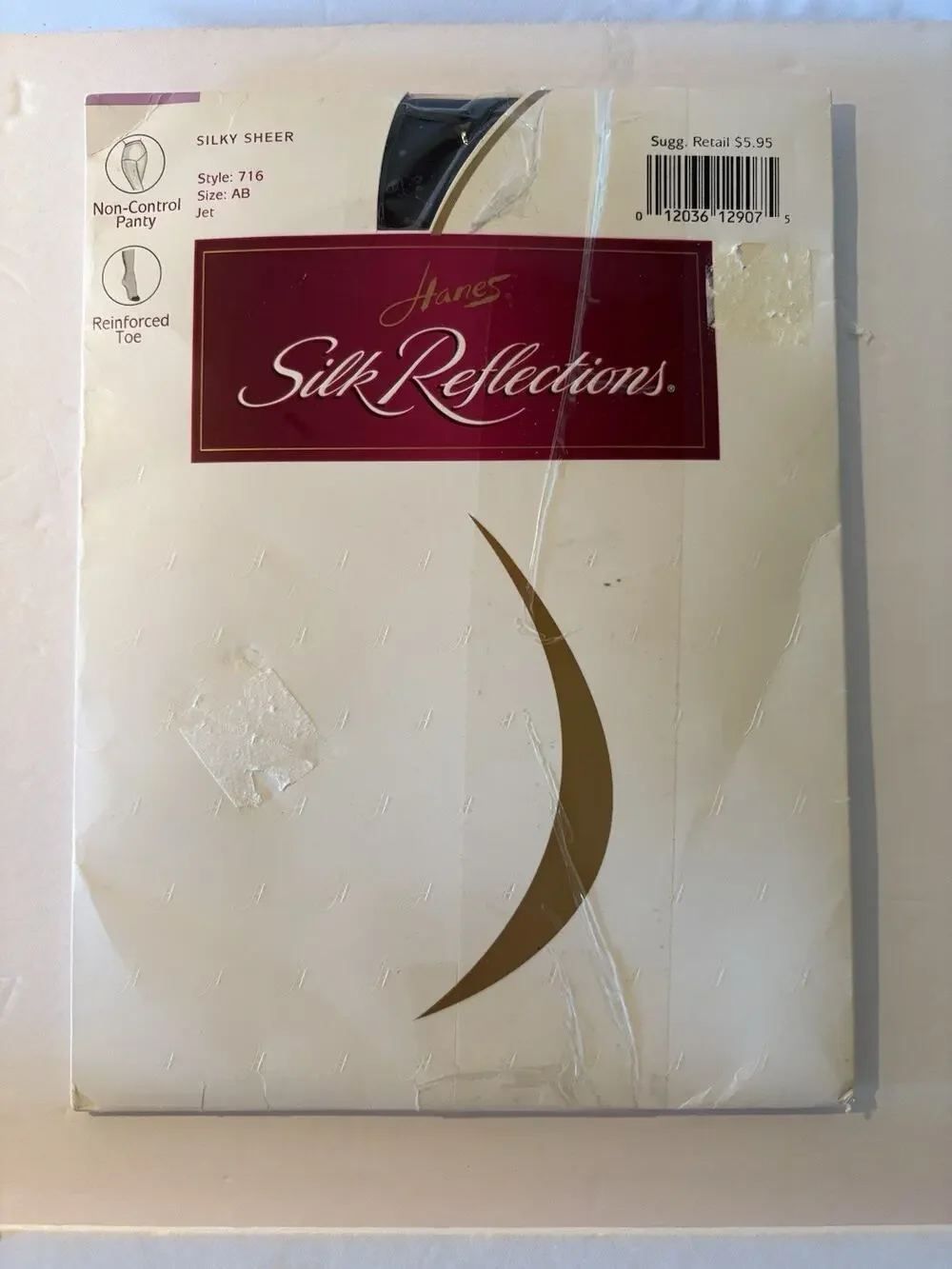 Hanes Silk Reflections Pantyhose Silky Sheer Non-Control Jet 716 AB Reinforced